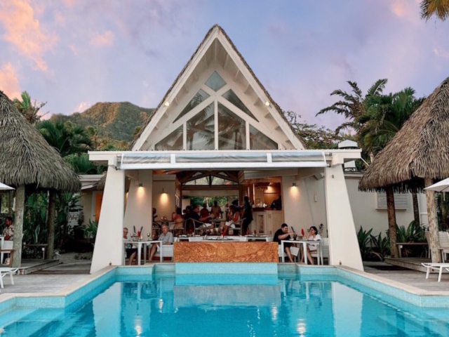 Little Polynesian Resort - Restaurant &amp; Pool During Sunset