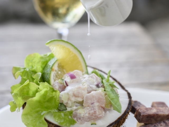 A delicious light tropical-traditional lunch served with crisps and cream